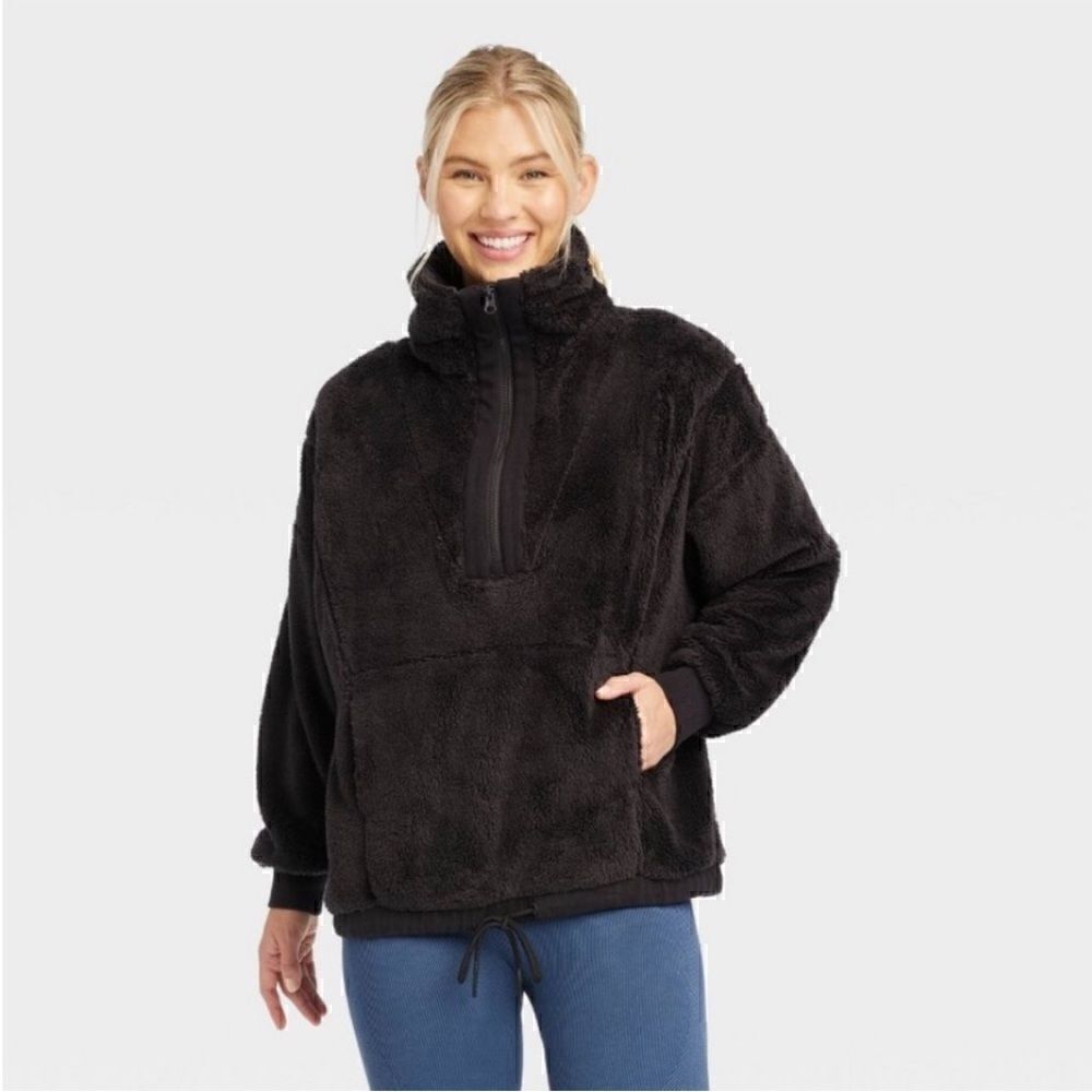 JOY LAB Soft & Cozy 1/4 Zip Black Fleece Drawstring Bottom Pullover!